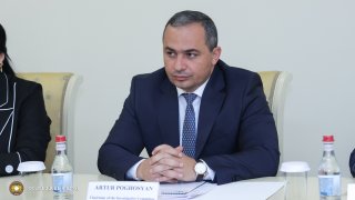 Քննչական կոմիտեի նախագահ Արթուր Պողոսյանն ընդունել է ՀՀ-ում Հնդկաստանի դեսպանին